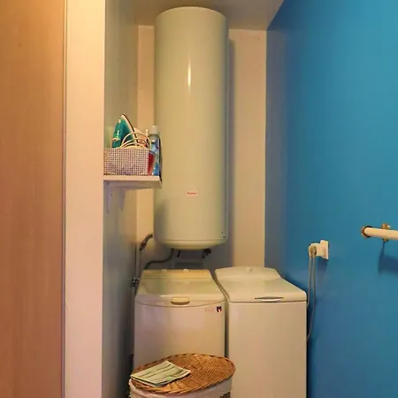 Lumineux Et Spacieux Avec Terrasses Et Ascenseur En Centre-ville De - Fr-1-494-182 Apartman *